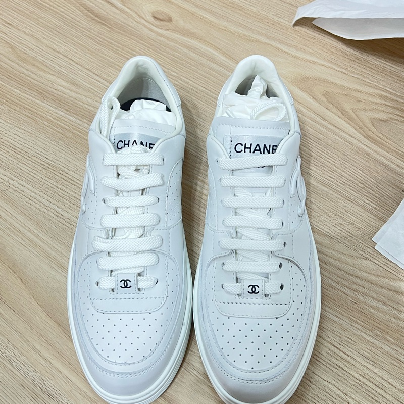 CHANEL 23A双C logo 經典小白鞋-5