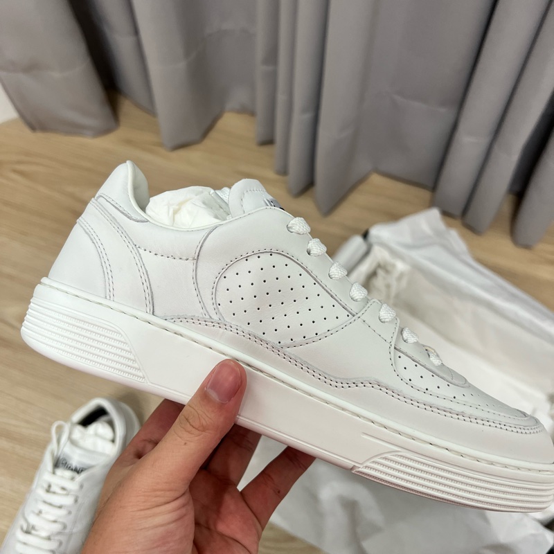 CHANEL 23A双C logo 經典小白鞋-7