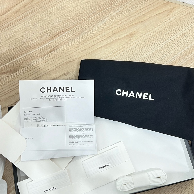 CHANEL 23A双C logo 經典小白鞋-17