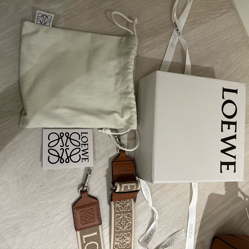 loewe寬背帶 肩帶 狀況超新 焦糖色-6