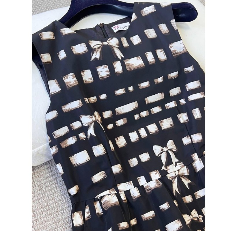 RED VALENTINO 黑色珠寶蝴蝶結小洋裝-6