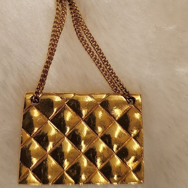 限時特價,母親節禮物~~CHANEL香奈兒Vintage老香金色CF包/coco包雙C logo吊墜絕美胸針-8