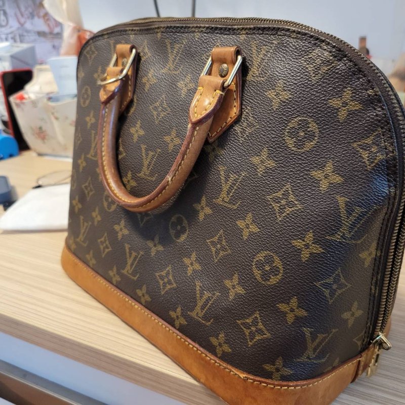 正品LV經典老花貝殼包 (二手)-7