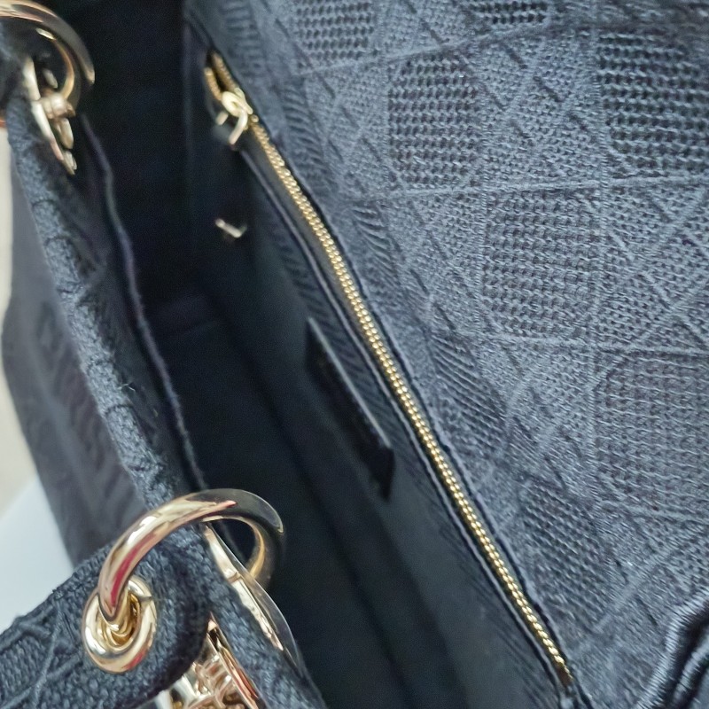 Lady Dior 黛妃包 手工刺繡帆布包黑色-9