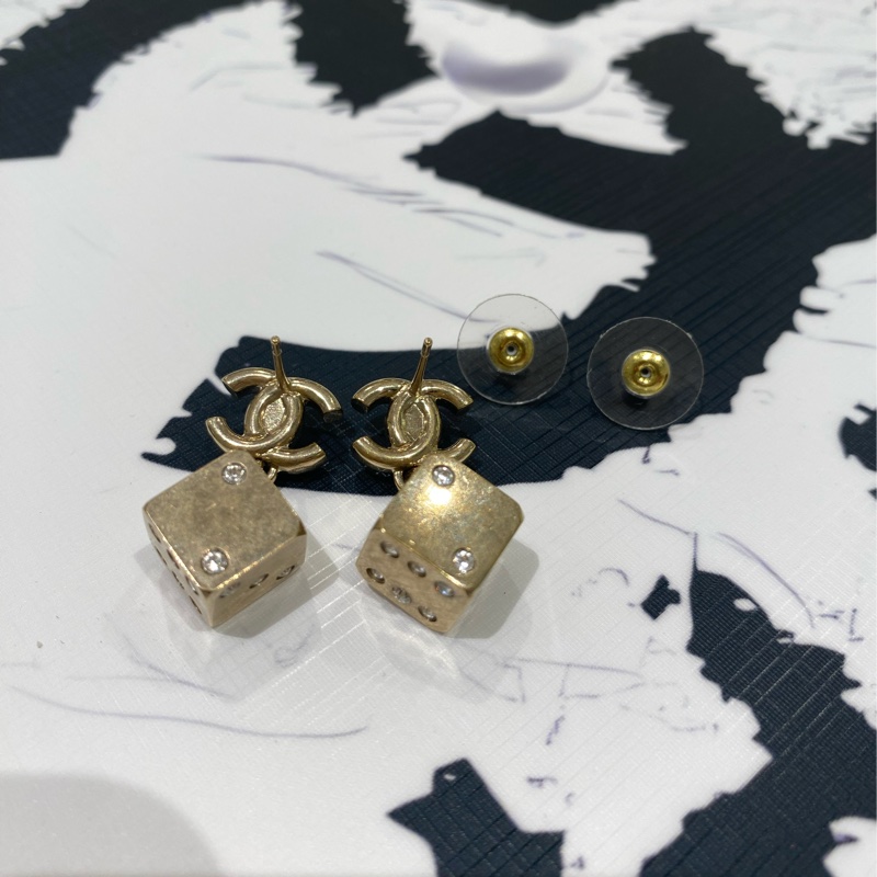 TK0764 Chanel 香奈兒骰子雙C耳環 Dice With CC Logo Earrings-6