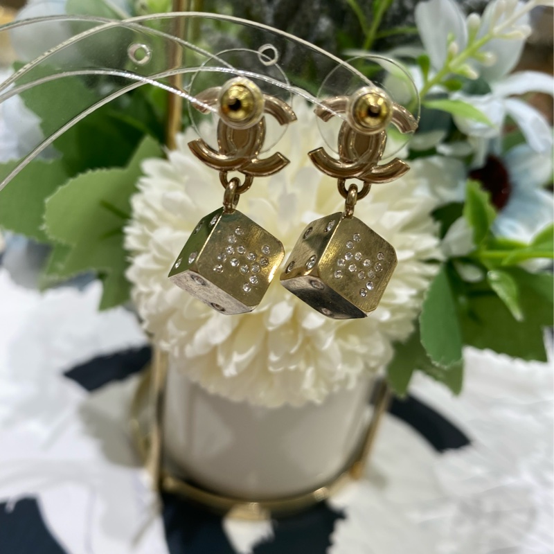 TK0764 Chanel 香奈兒骰子雙C耳環 Dice With CC Logo Earrings-16