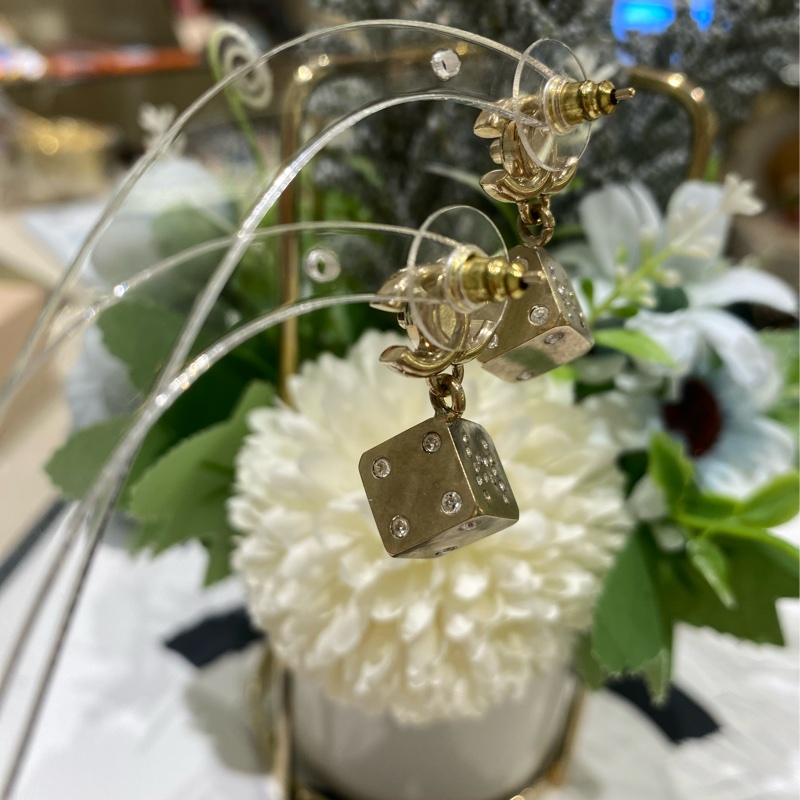 TK0764 Chanel 香奈兒骰子雙C耳環 Dice With CC Logo Earrings-17