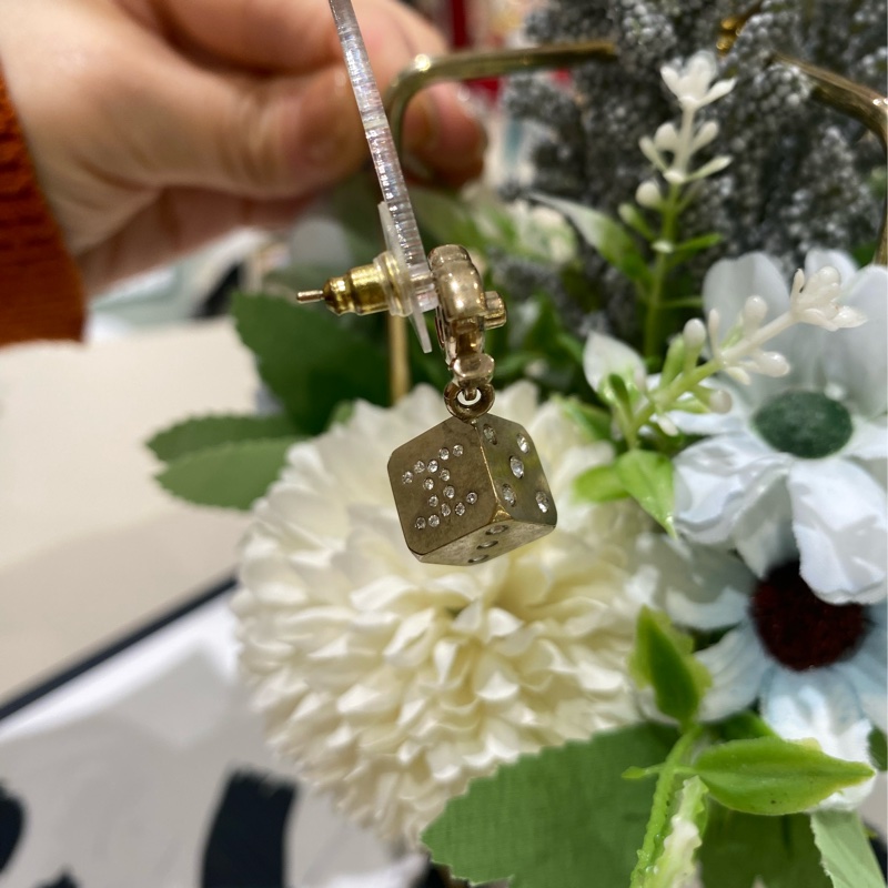 TK0764 Chanel 香奈兒骰子雙C耳環 Dice With CC Logo Earrings-20