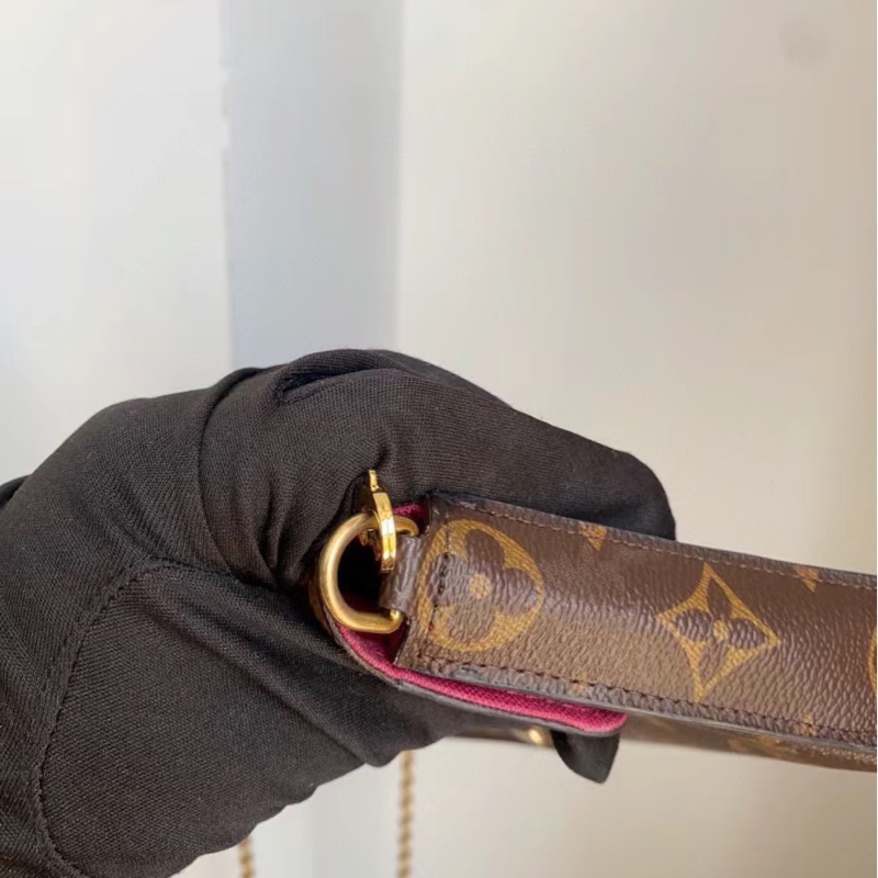 【哥吉拉精品時尚】 LV FELICIE POCHETTE 老花三合一 鏈包(誠可小議)-2