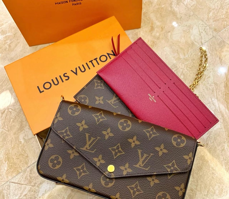 【哥吉拉精品時尚】 LV FELICIE POCHETTE 老花三合一 鏈包(誠可小議)-9