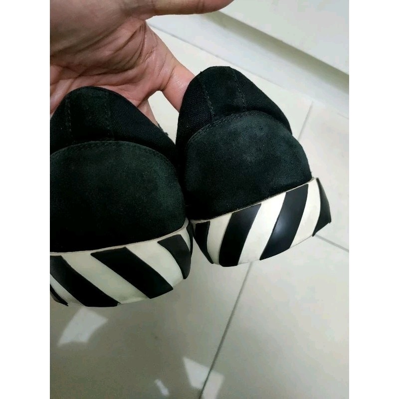 🌴老闆出國渡假♥️限時一週隨便買♥️✨OFF-White✨**尺寸：45**男 黑色 VULC 潮流 平底 麂皮 休閒鞋 二手鞋/配件-5