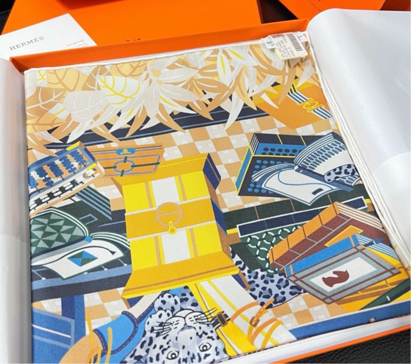 🐎 Les Douze Leopards 90雙面方巾 🐎-3