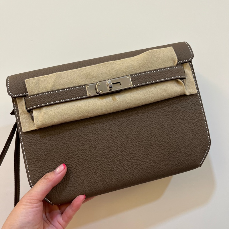 現貨商品 全新商品 台灣購證 大象灰銀扣 kellydepeches25-1