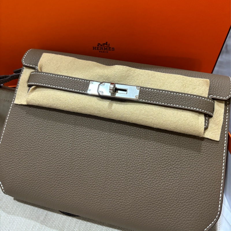 現貨商品 全新商品 台灣購證 大象灰銀扣 kellydepeches25-9