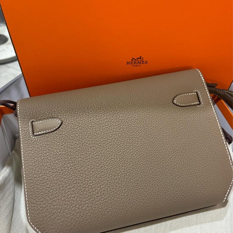 現貨商品 全新商品 台灣購證 大象灰銀扣 kellydepeches25-10