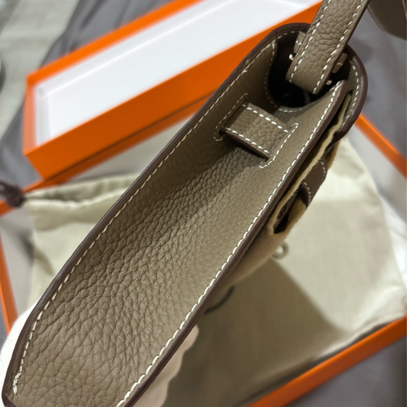 現貨商品 全新商品 台灣購證 大象灰銀扣 kellydepeches25-28