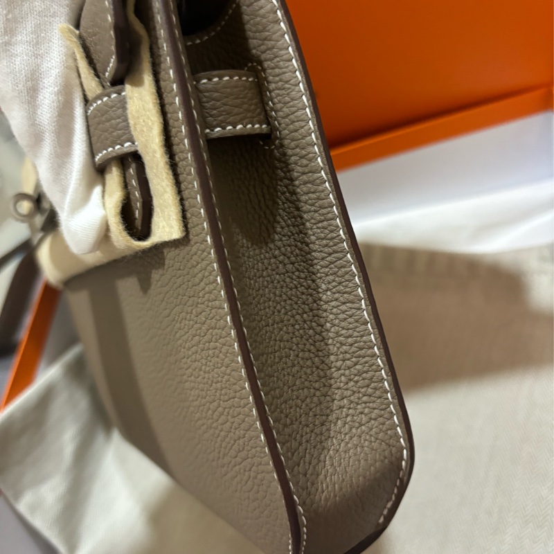 現貨商品 全新商品 台灣購證 大象灰銀扣 kellydepeches25-30