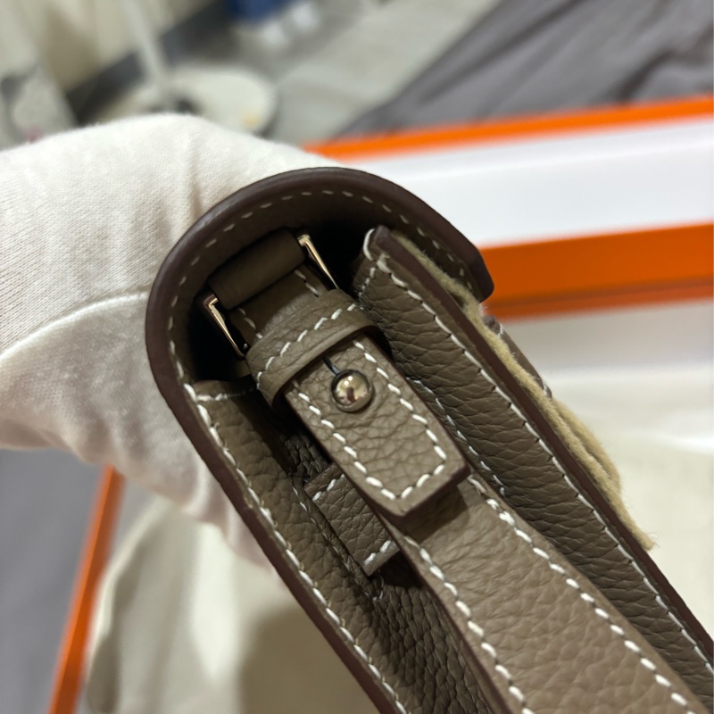 現貨商品 全新商品 台灣購證 大象灰銀扣 kellydepeches25-32