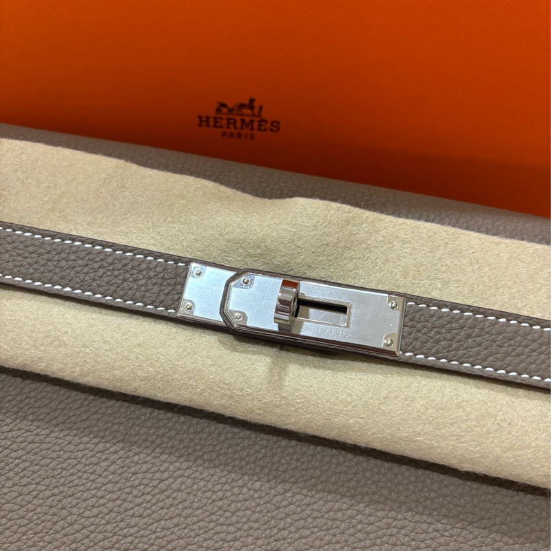 現貨商品 全新商品 台灣購證 大象灰銀扣 kellydepeches25-34