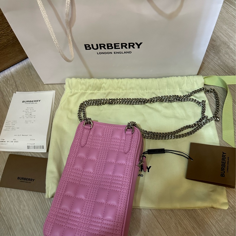 Burberry 新款Vertical Lola Mini 手機斜背包-3