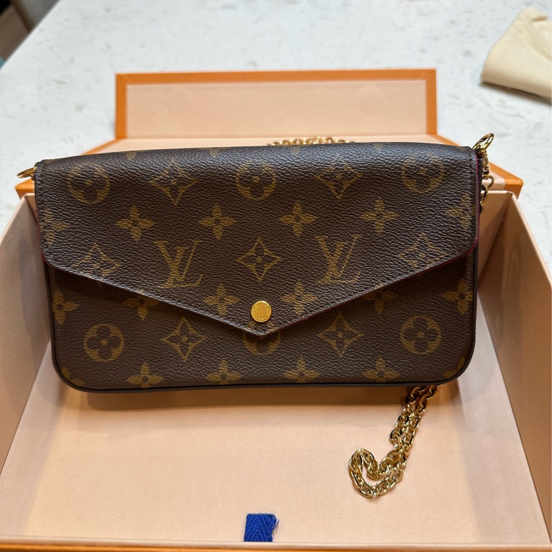 lv 三合一鏈帶包-0