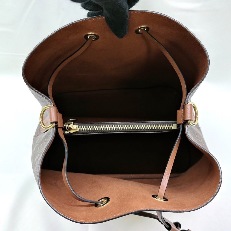 LV NeoNoe MM咖啡色老花水桶包-7