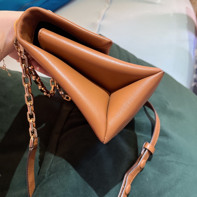 MICHAEL KORS MK Cece 中號翻蓋鏈條單肩斜挎包 「金秘書為何那樣」同款-14