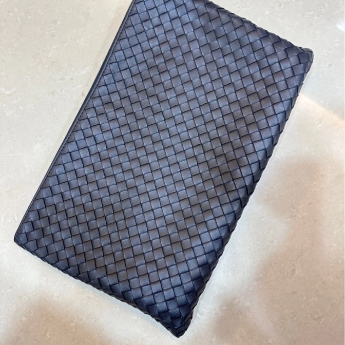 Bottega Veneta 男女通用 手拿包 9.99成新-1