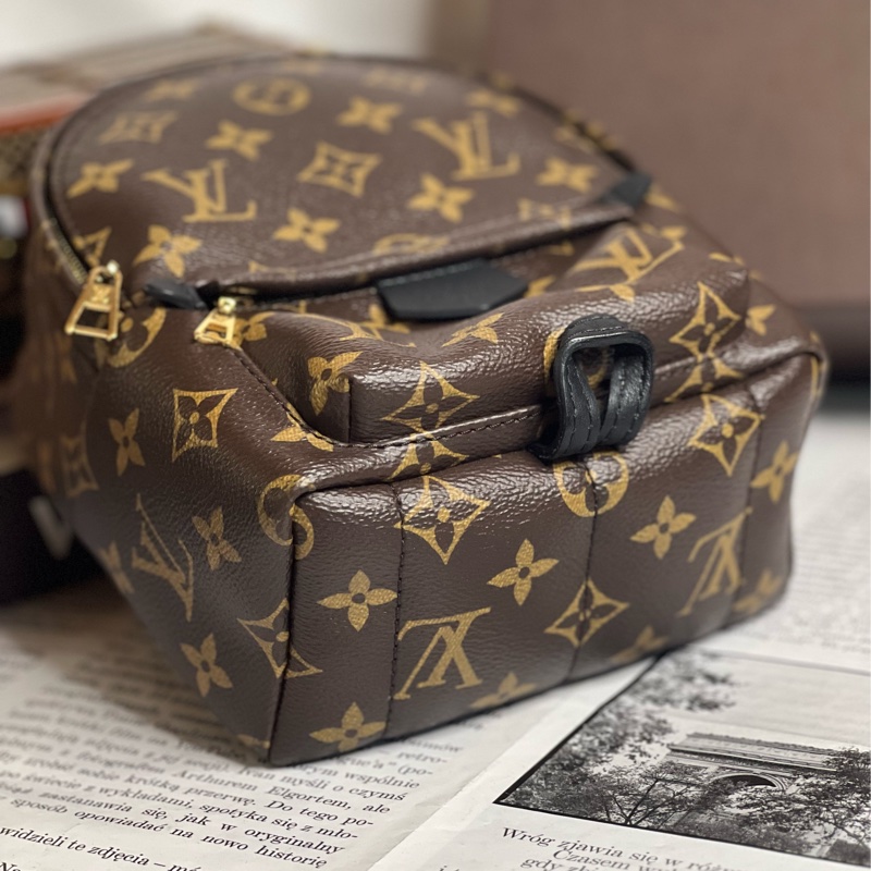 LV mini 後背包 小書包-5