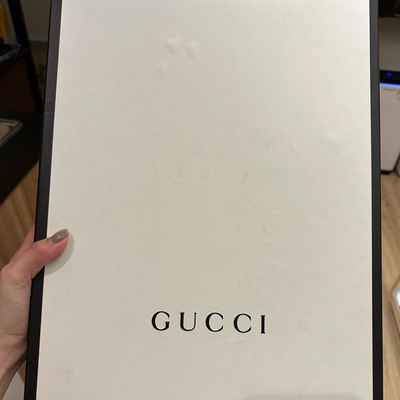 保留中~GUCCI Bees and Stars GG Logo蜜蜂星星羊毛圍巾(灰黑色/棕色)兩面都可以用-19