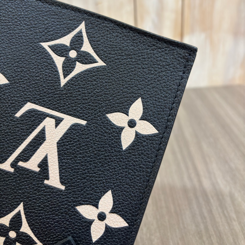 LV M57937 黑色 奶茶 手提包 琴譜包 斜背包-14