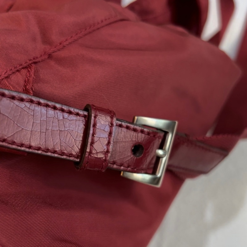 ［二手Prada］經典尼龍後背包_紅-4