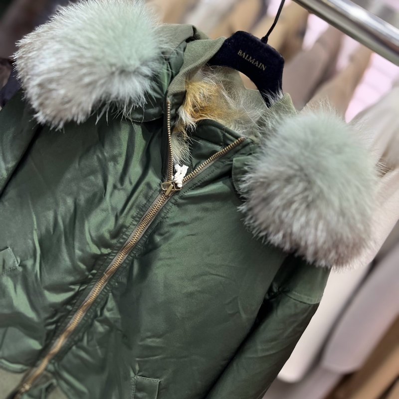 【促銷品】Mr&Mrs Fur 女款 Racoon 皮草領連帽外套/大衣 XXS/S/購買請告知所需尺寸-4