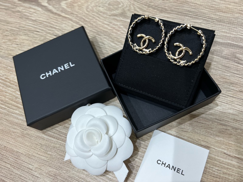 Chanel 皮穿鏈大圈耳環-0