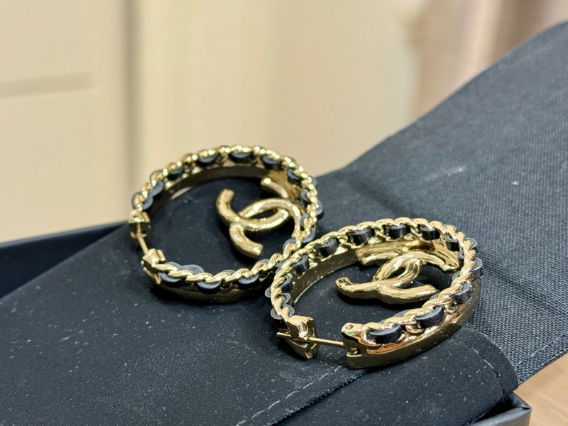 Chanel 皮穿鏈大圈耳環-3