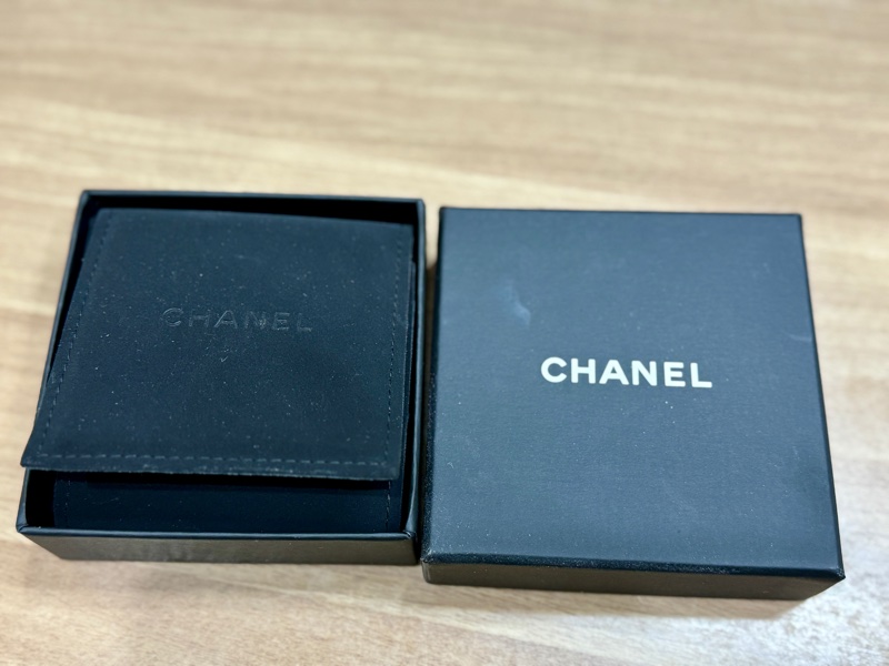 Chanel 皮穿鏈大圈耳環-5