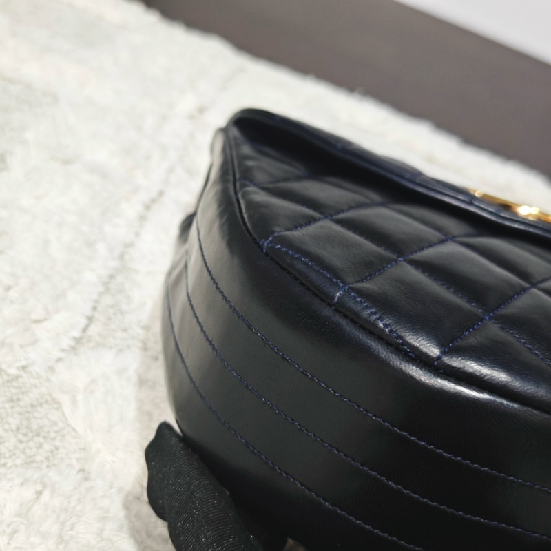 Chanel 老香 半月包 馬鞍包 元寶包-17