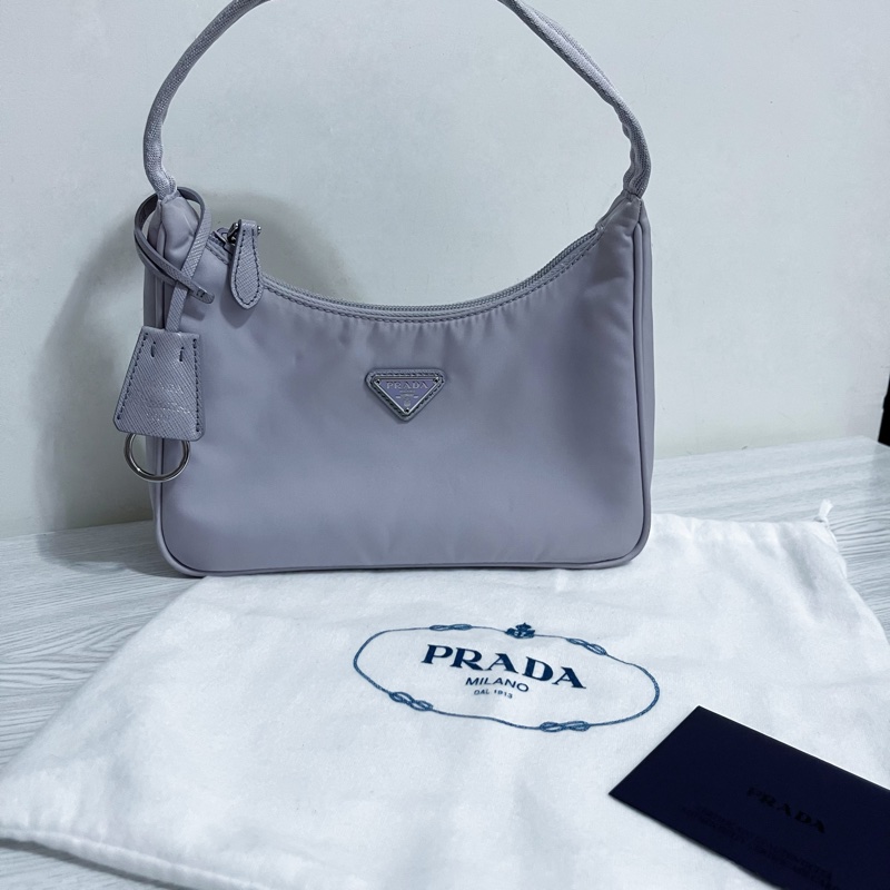 Prada hobo 2000 紫藤色-0