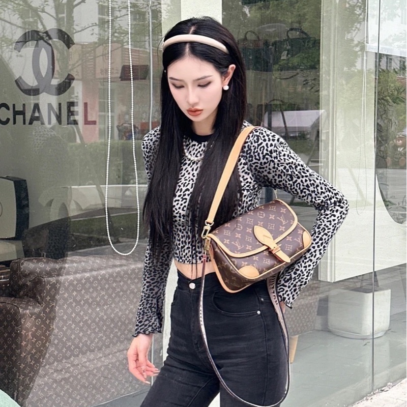 Louis Vuitton 路易威登M45985經典DIANE系列Monogram帆布 #法棍包 / #斜背包 / #肩背包 晶片款-4