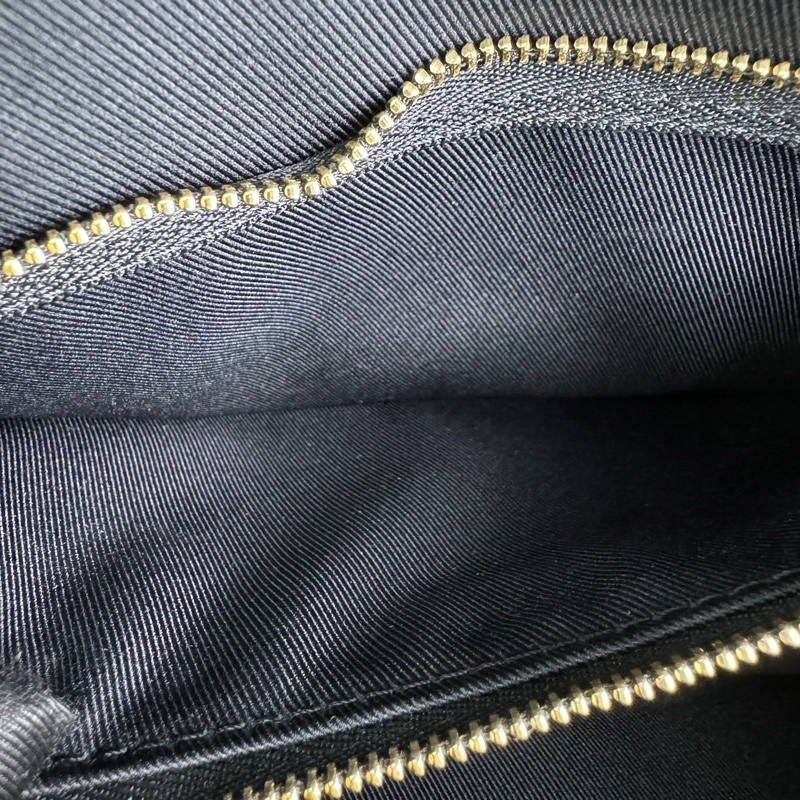 Louis Vuitton 路易威登M45985經典DIANE系列Monogram帆布 #法棍包 / #斜背包 / #肩背包 晶片款-26