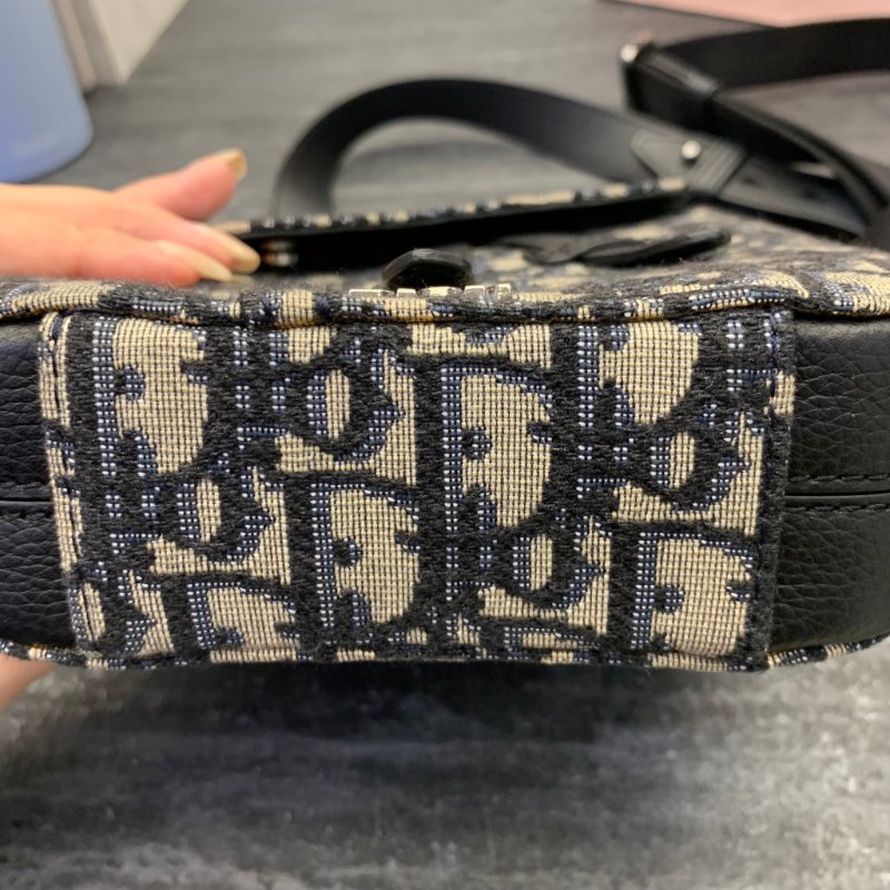 Dior bag 男女肩背包-1