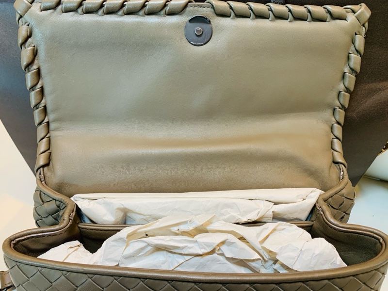 Bottega Veneta雙鏈帶小羊皮肩背/斜背包(深奶茶色/咖啡)-6