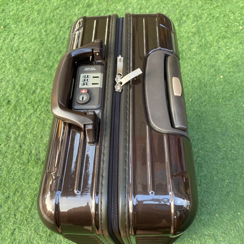 二手RIMOWA咖啡色電腦登機箱機長包-2