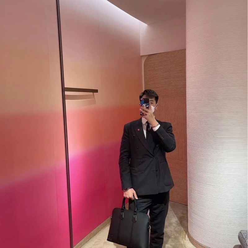 LV M59159 Takeoff 公事包 電腦包 黑色 ⭕️晶片款⭕️櫃上售價$112000元⭕️-3