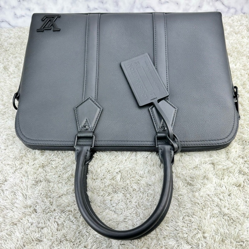 LV M59159 Takeoff 公事包 電腦包 黑色 ⭕️晶片款⭕️櫃上售價$112000元⭕️-11