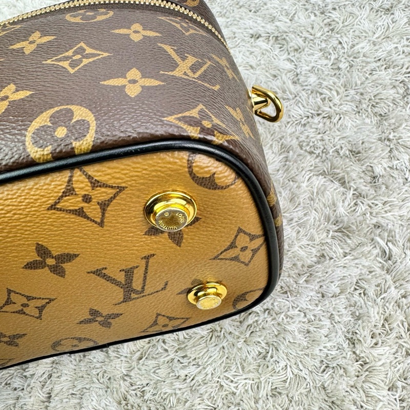 LV M45165 VANITY PM花紋LOG Monogram Reverse帆布拉鍊手提斜背化妝包  ⭕️⭕️晶片款⭕️⭕️-19