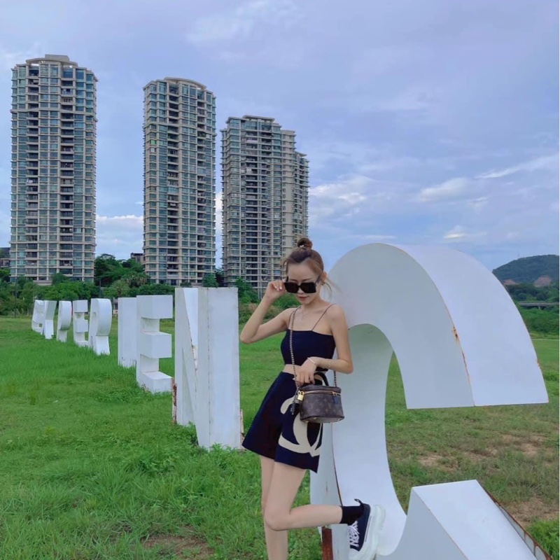 LV M45165 VANITY PM花紋LOG Monogram Reverse帆布拉鍊手提斜背化妝包  ⭕️⭕️晶片款⭕️⭕️-33