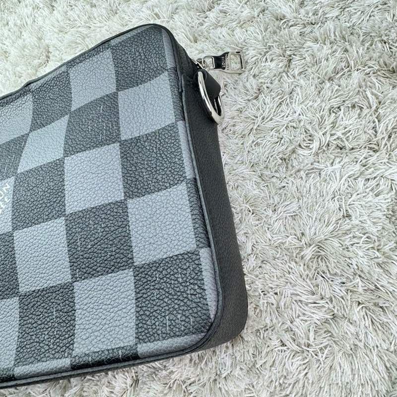 LV 3D打印 黑格三合一TRIO單肩 /斜背包 郵差包 ⭕️臺灣專櫃大全配⭕️晶片款⭕️-9