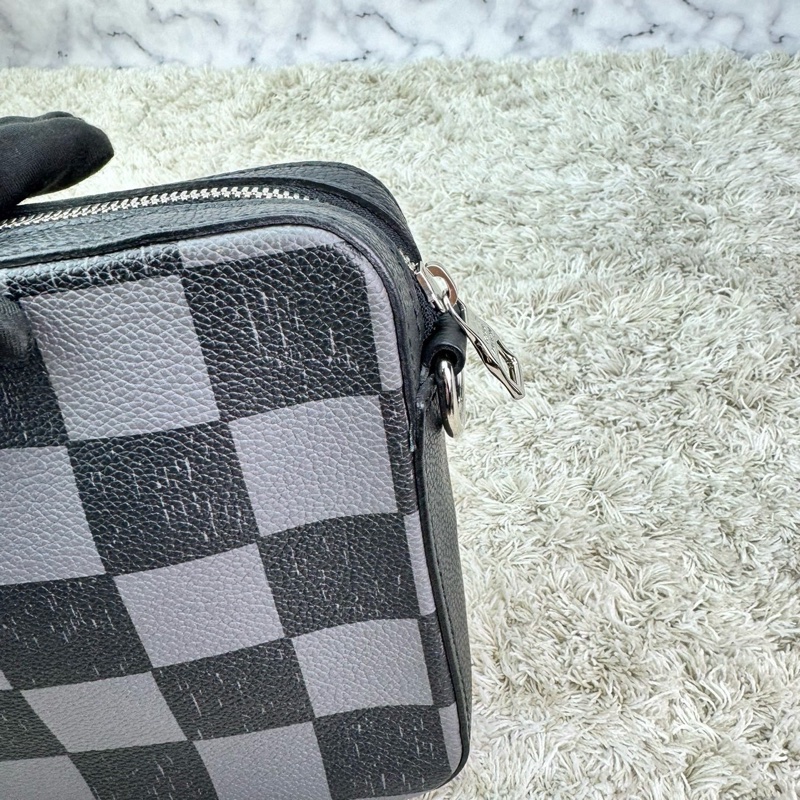 LV 3D打印 黑格三合一TRIO單肩 /斜背包 郵差包 ⭕️臺灣專櫃大全配⭕️晶片款⭕️-18