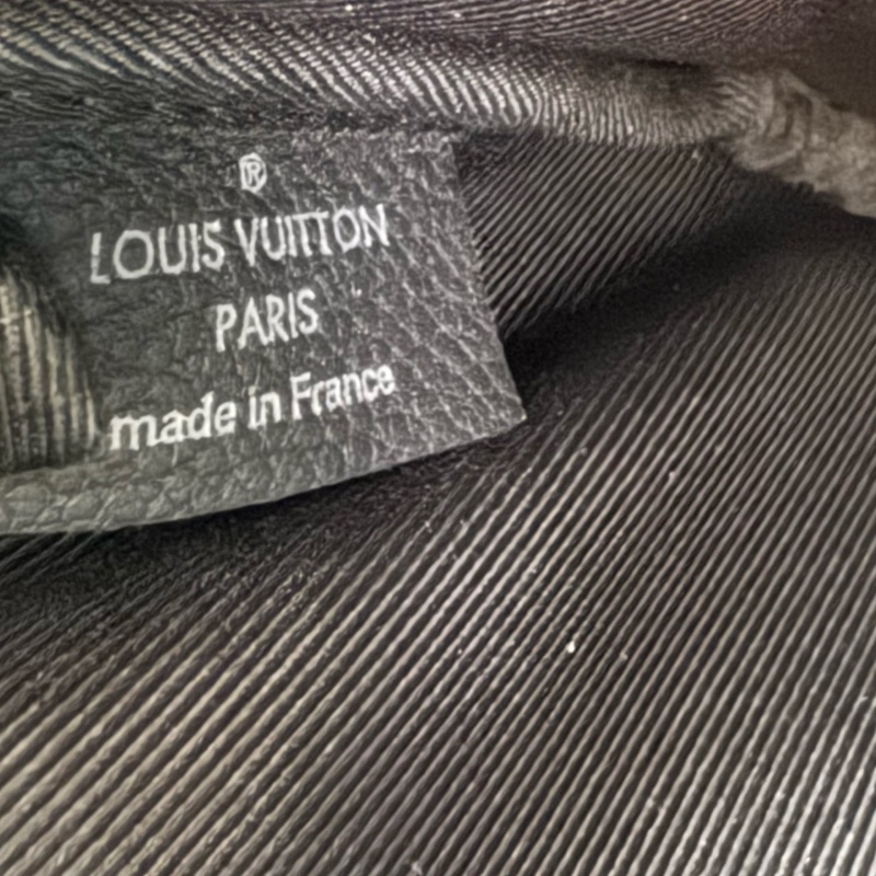 LV 3D打印 黑格三合一TRIO單肩 /斜背包 郵差包 ⭕️臺灣專櫃大全配⭕️晶片款⭕️-23